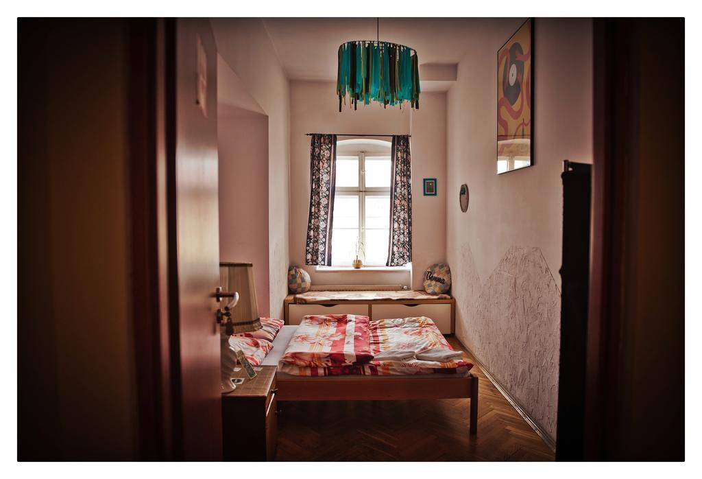 Hostel Bemma - Ozonowane Pokoje Wrocław Extérieur photo