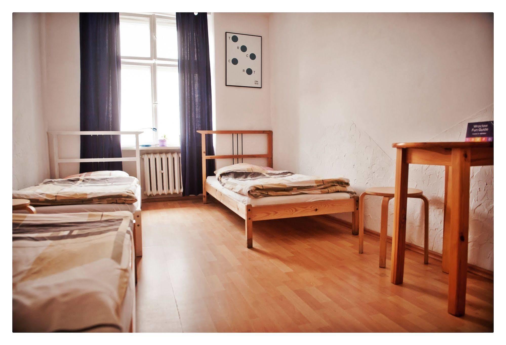 Hostel Bemma - Ozonowane Pokoje Wrocław Extérieur photo